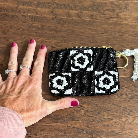 Black and White Beaded Keychain Pouch - Picture 2 of 4